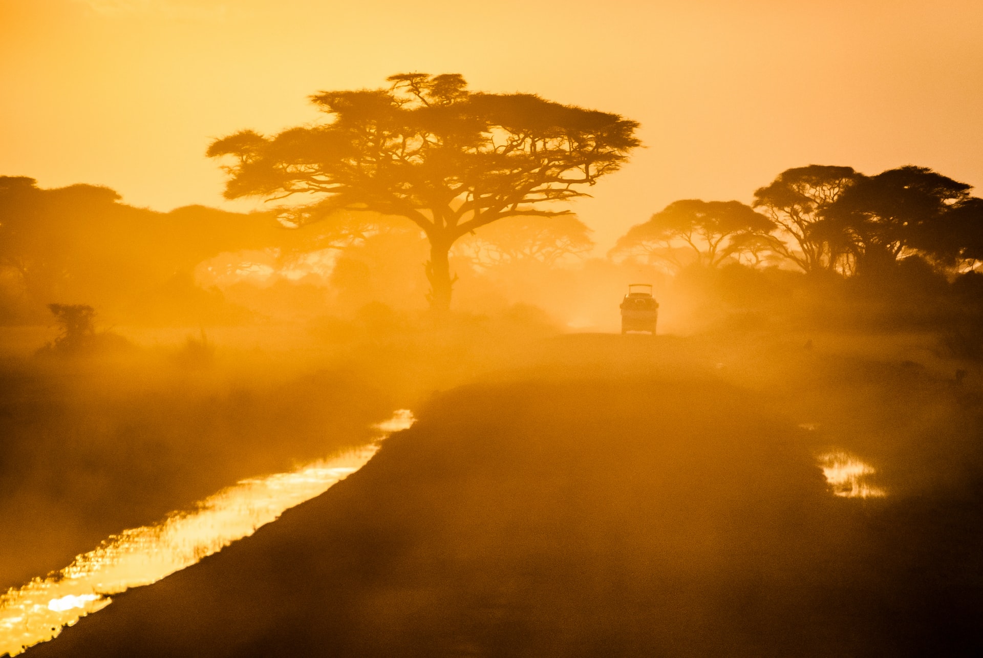 Tres lodges en Parques Naturales de Angola